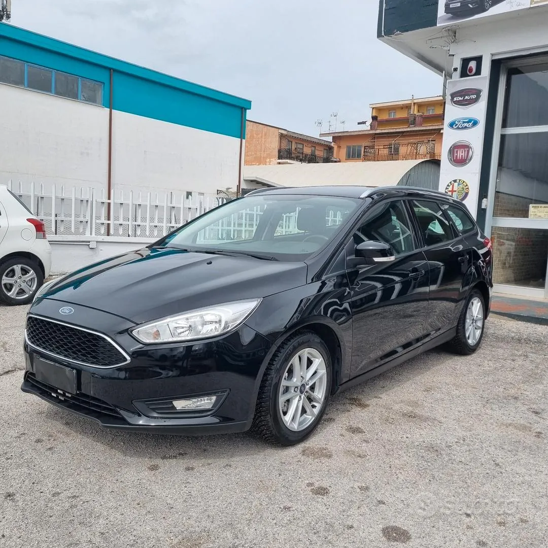 Ford Focus 2018 photo 2