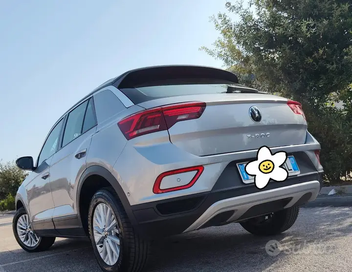 Volkswagen T-Roc 2023 photo 4