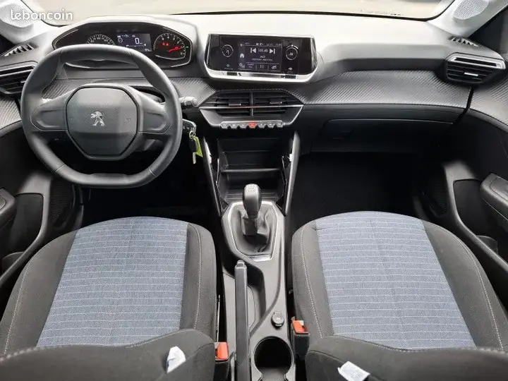 Peugeot 208 2023 photo 5
