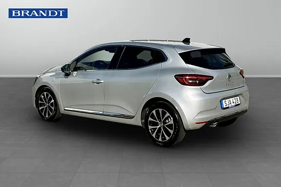 Renault Clio 2023 photo 2