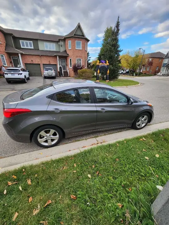 Hyundai Elantra 2012 photo 3