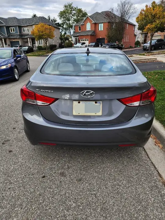 Hyundai Elantra 2012 photo 2