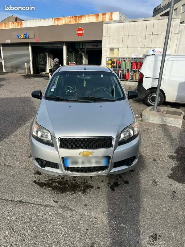 Chevrolet Aveo 2011 photo 3