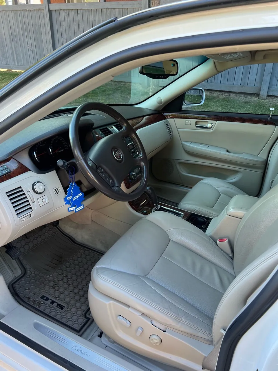Cadillac Dts 2007 photo 4