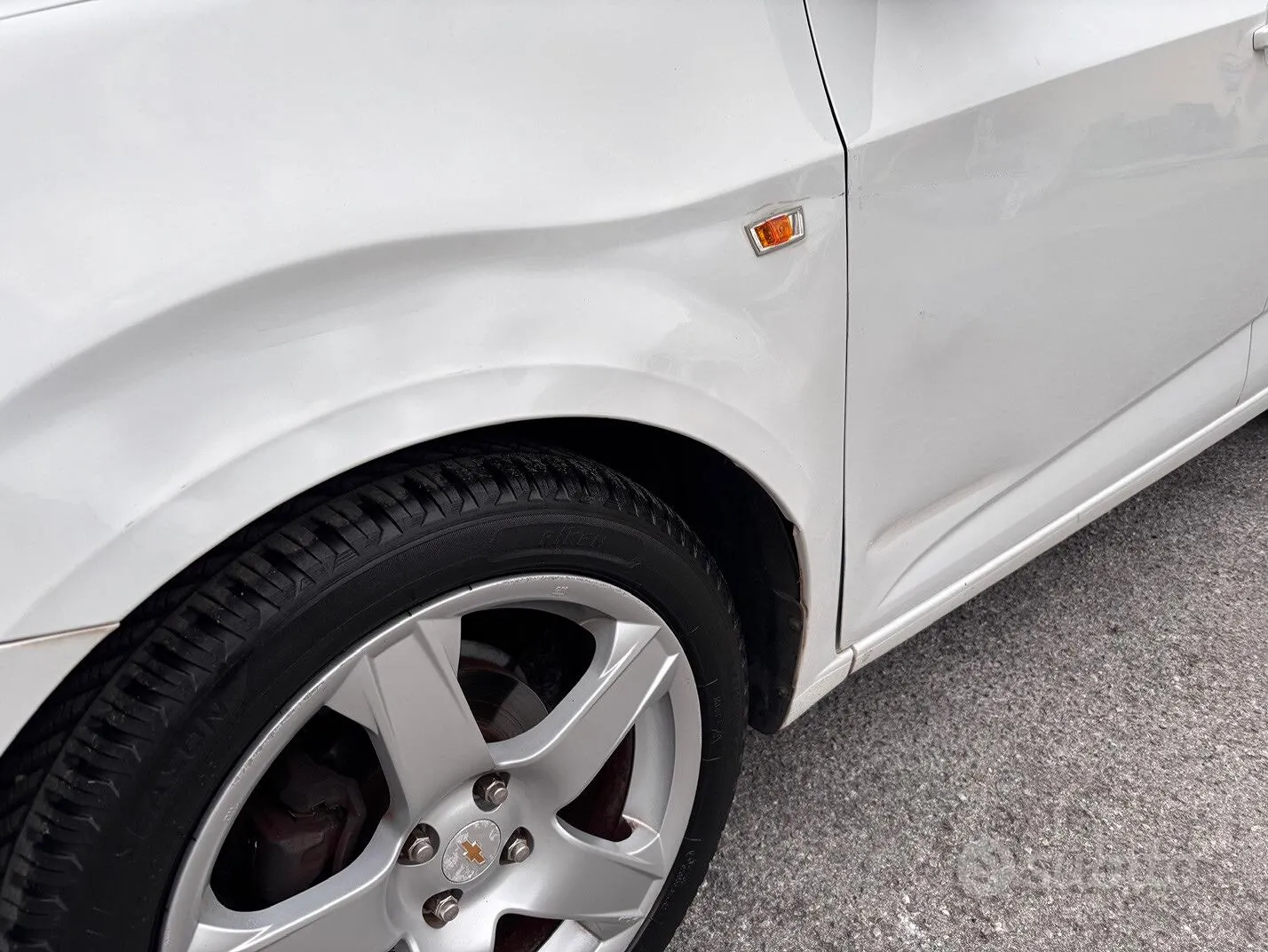 Chevrolet Aveo 2011 photo 2