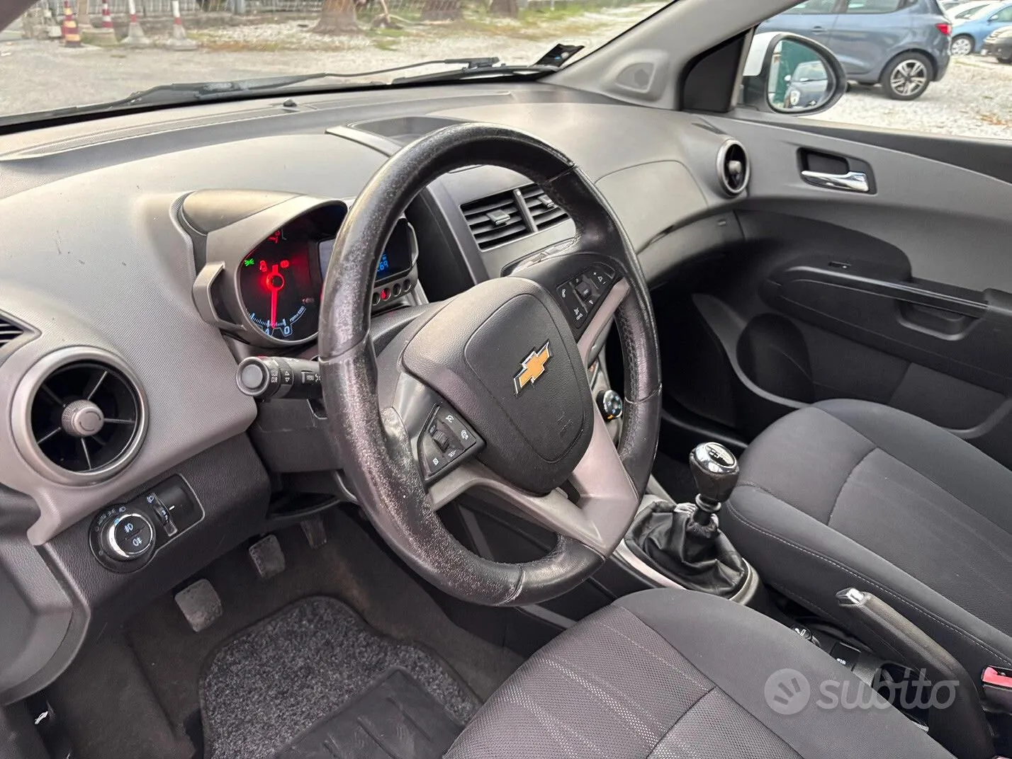 Chevrolet Aveo 2011 photo 5
