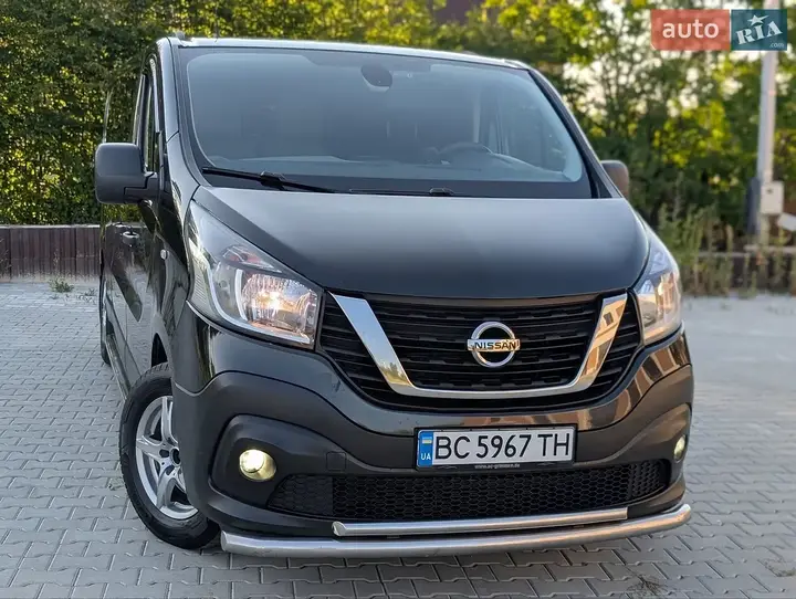Nissan Nv300 2017 photo 3
