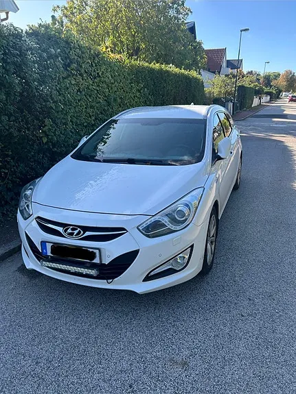 Hyundai I40