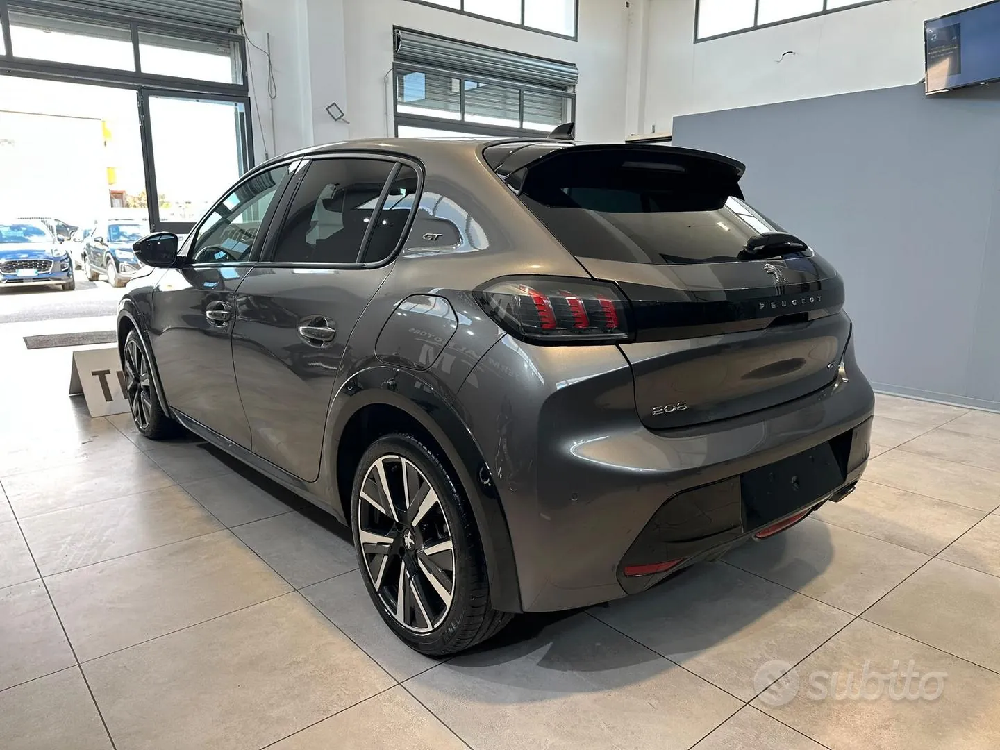 Peugeot 208 2022 photo 5