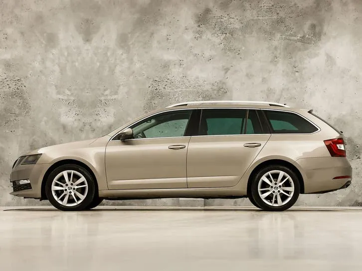 Skoda Octavia 2018 photo 2