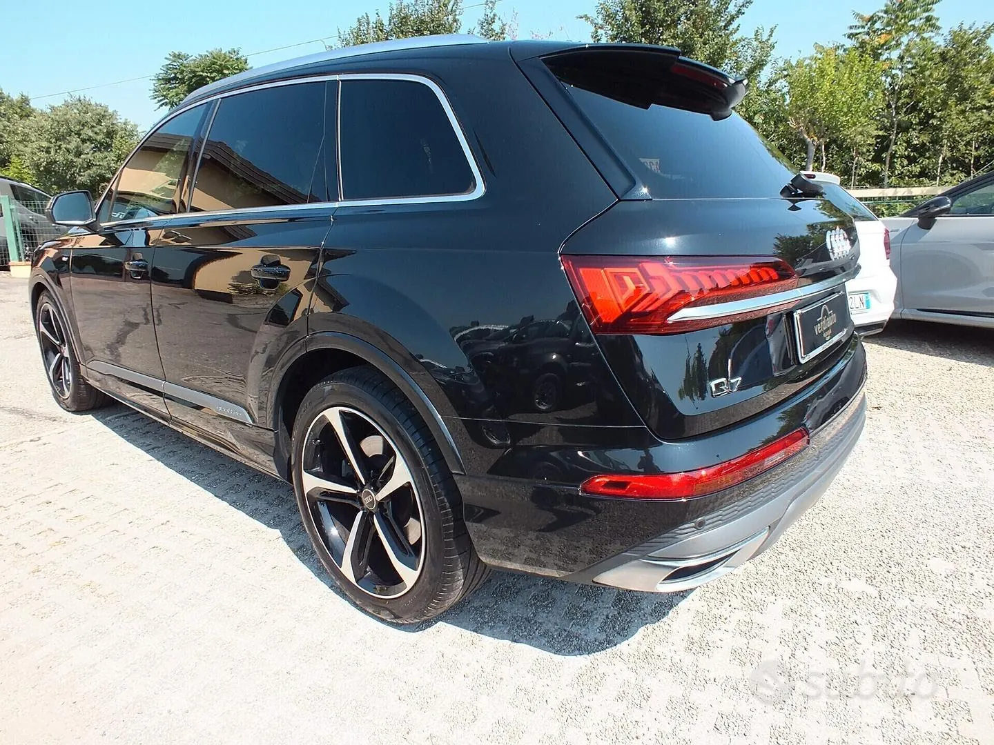 Audi Q7 2021 photo 4
