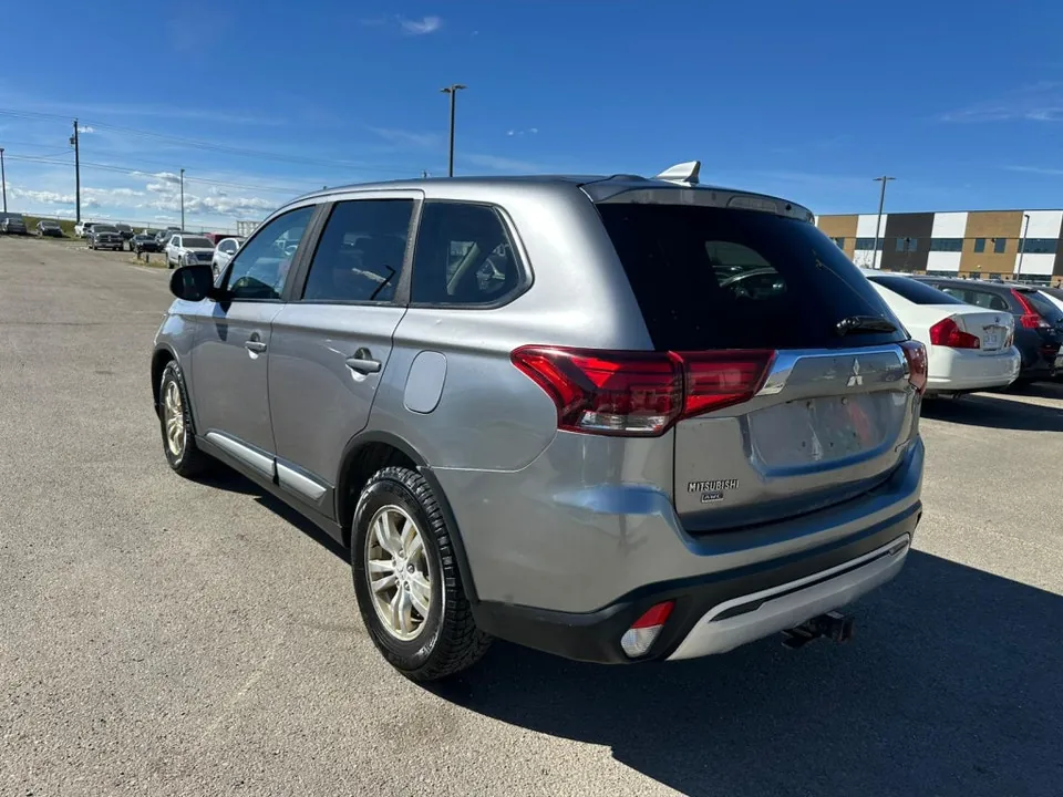 Mitsubishi Outlander 2019 photo 5
