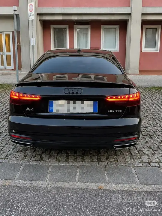 Audi A4 2023 photo 2
