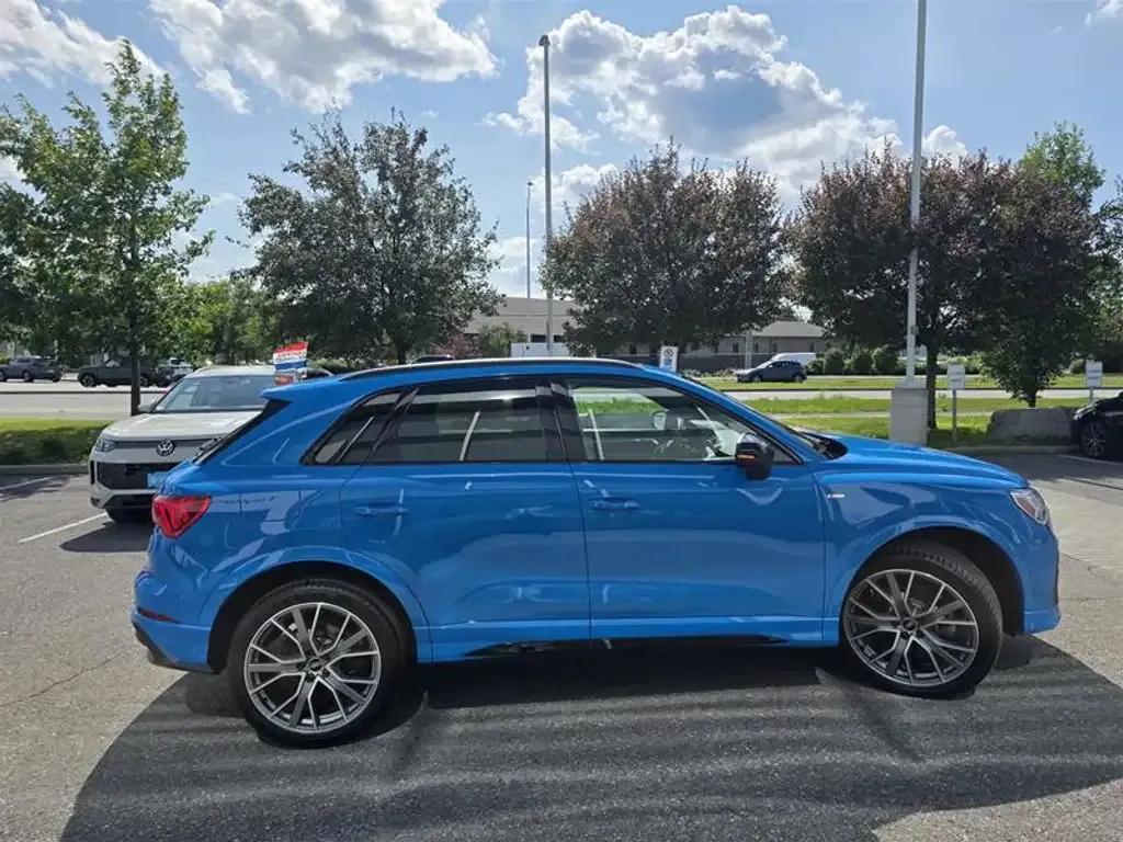 Audi Q3 2021 photo 5