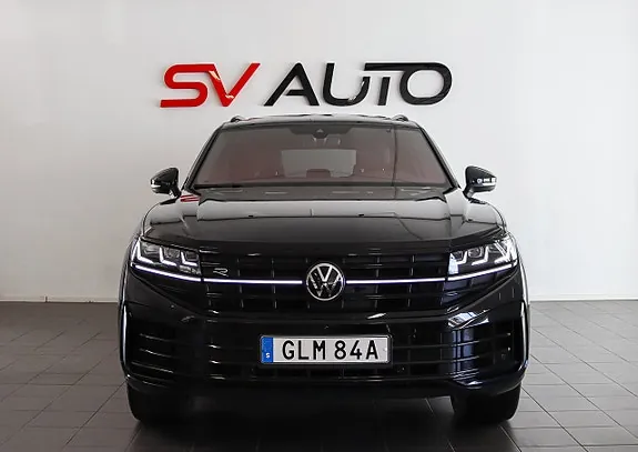 Volkswagen Touareg 2024 photo 2