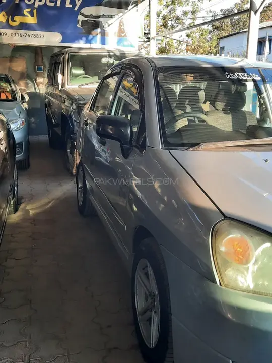 Suzuki Liana