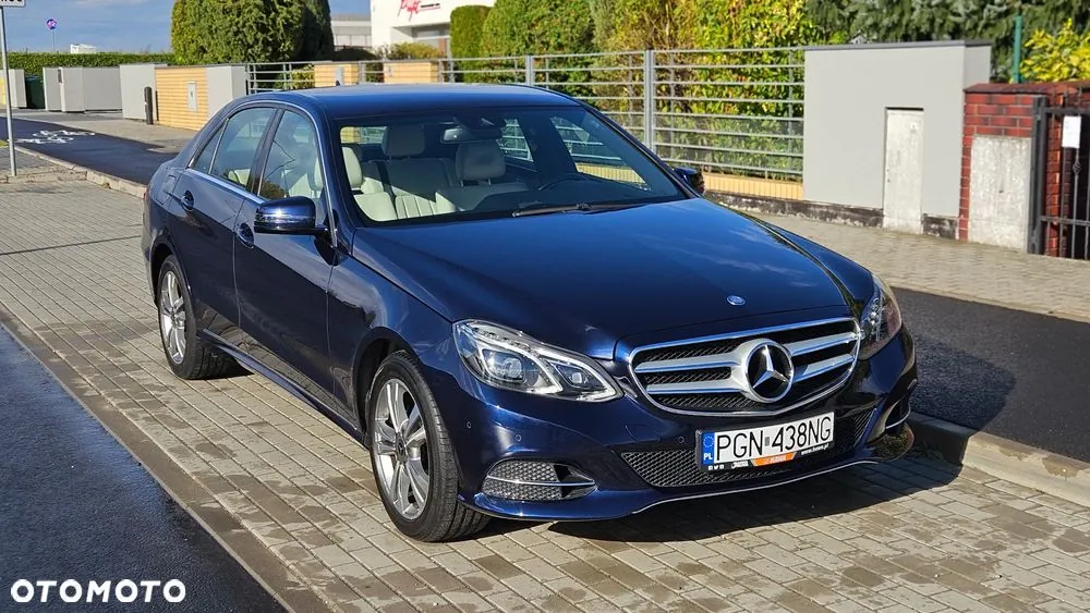 Mercedes-Benz E-Class 2013 photo 2
