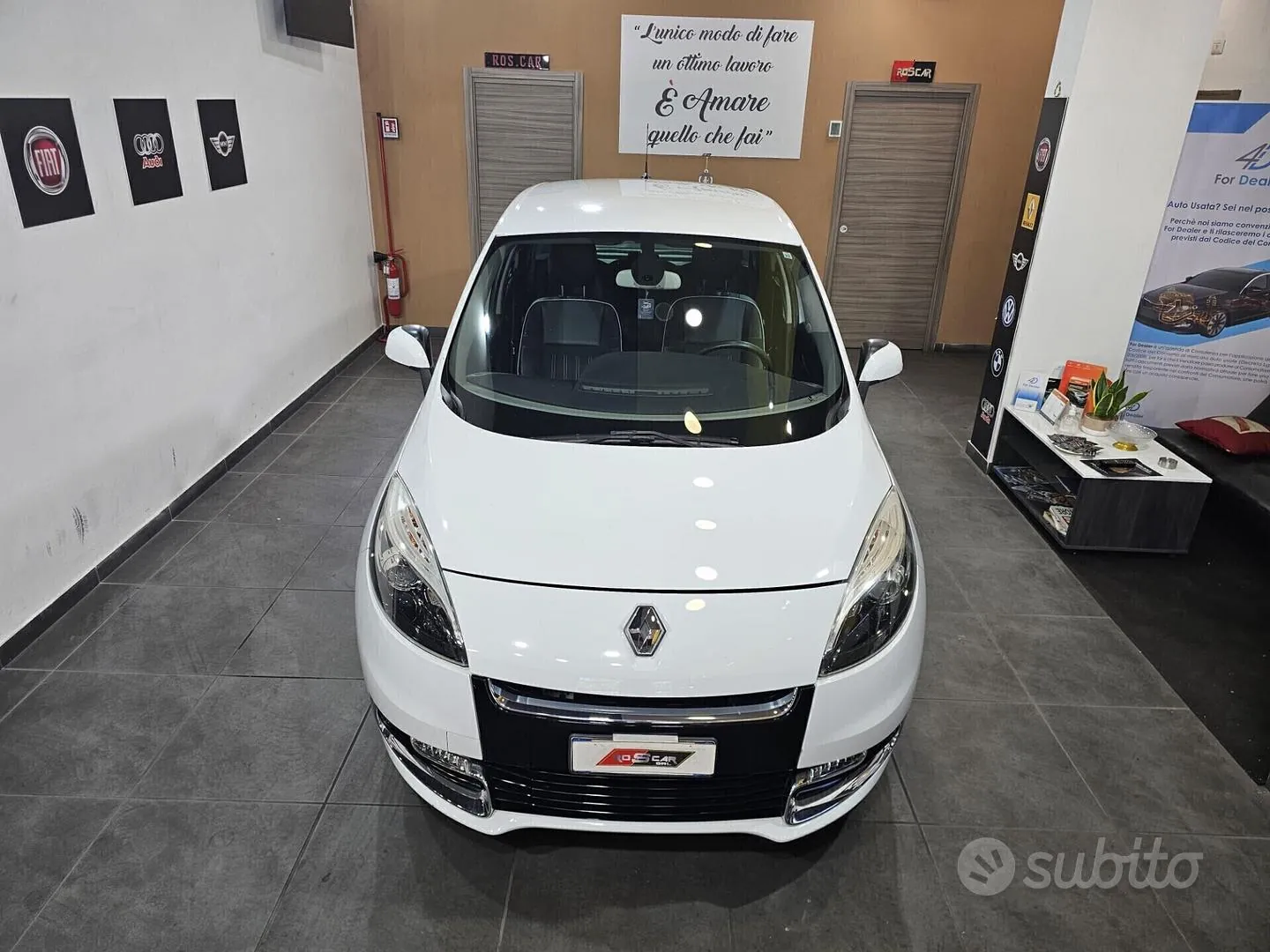 Renault Scenic 2013 photo 3