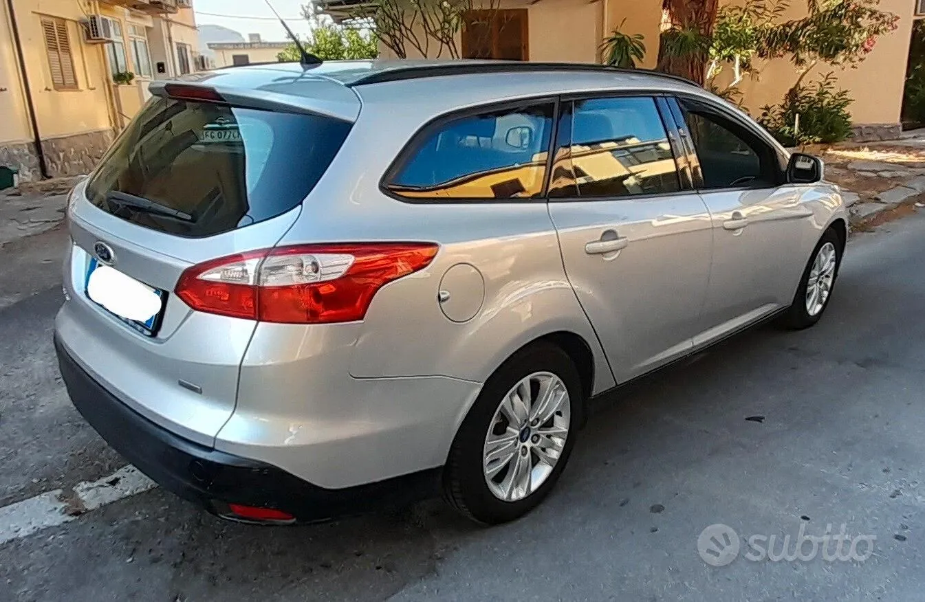 Ford Focus 2012 photo 5