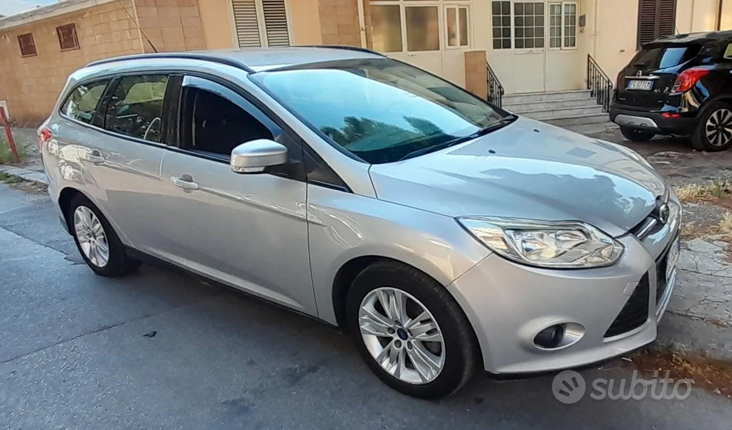 Ford Focus 2012 photo 3
