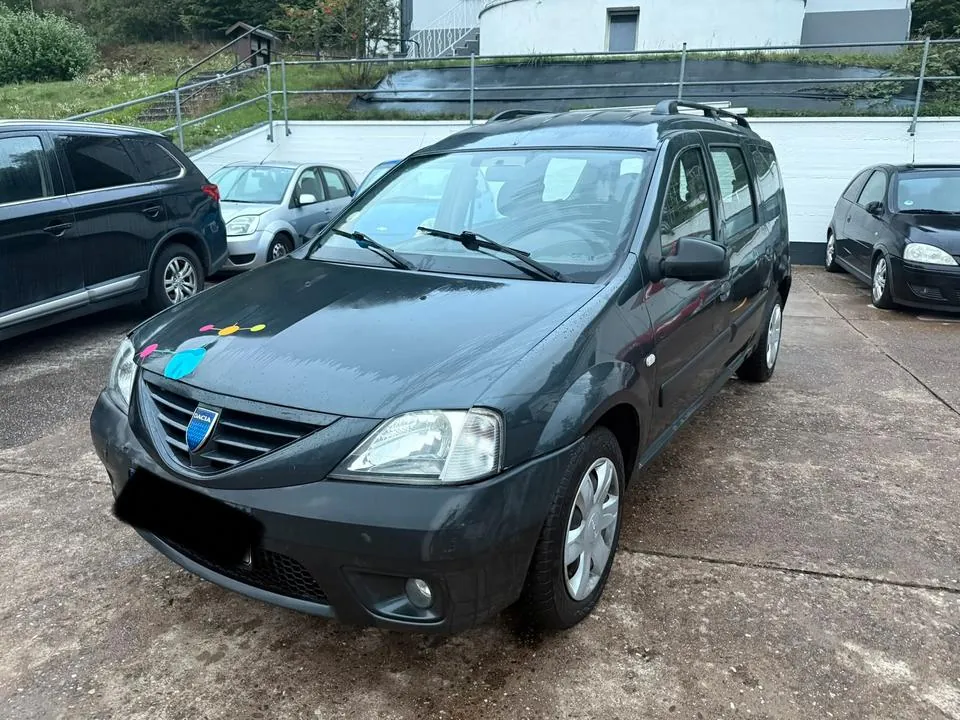 Dacia Logan