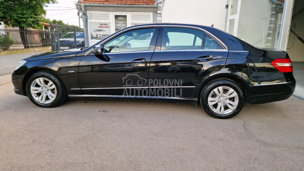 Mercedes-Benz E 220 2010 photo 5