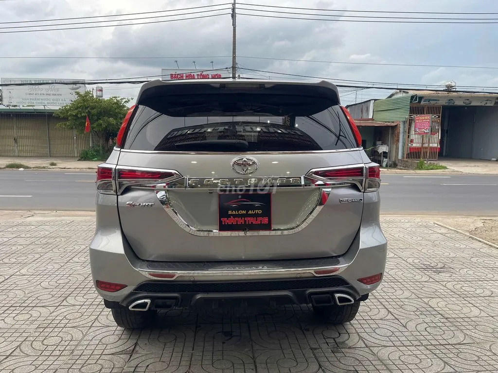 Toyota Fortuner 2017 photo 4
