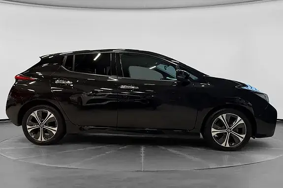 Nissan Leaf 2021 photo 5
