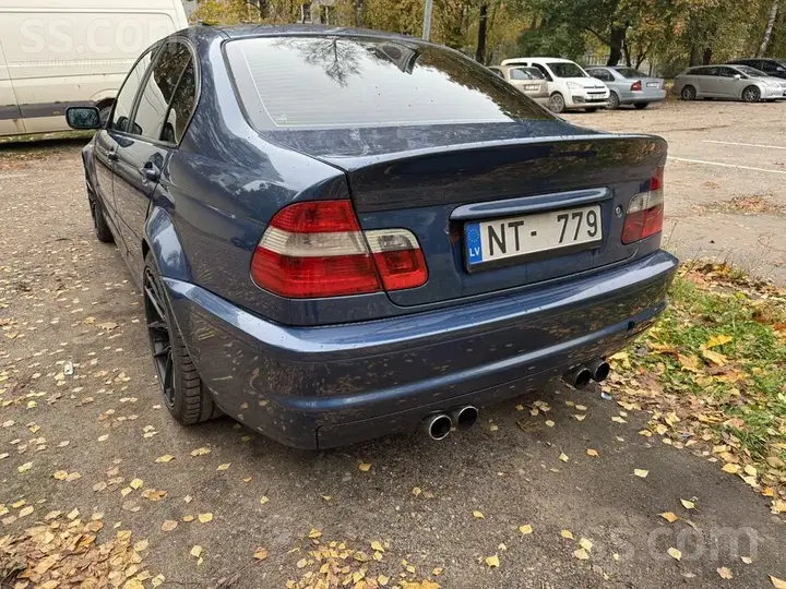 BMW 330D 2003 photo 4