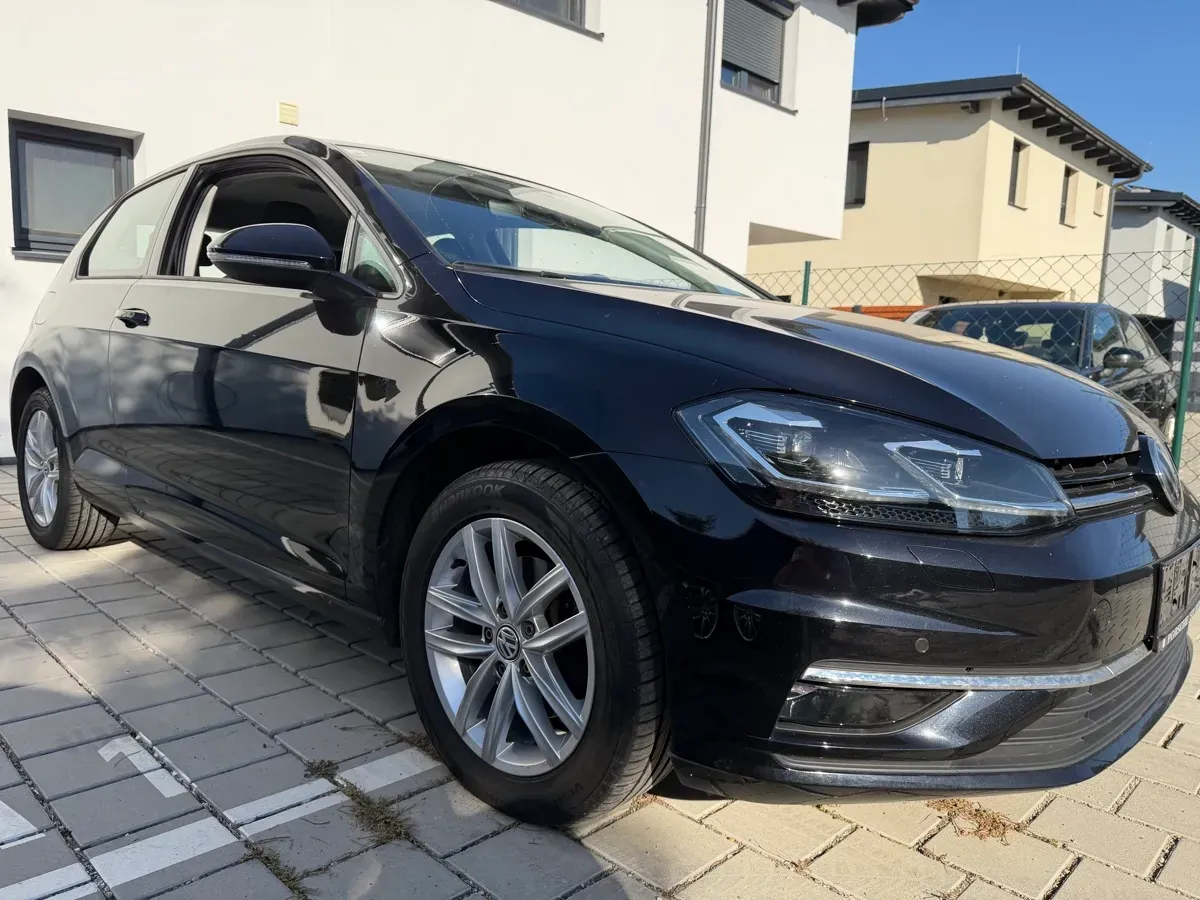 Volkswagen Golf 2018 photo 3