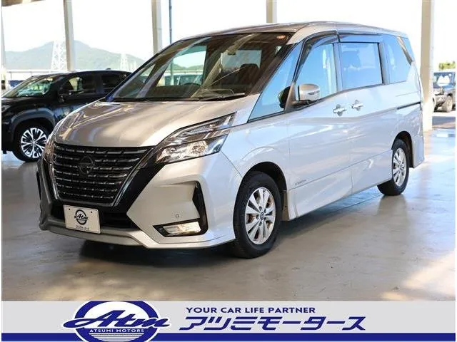 Nissan Serenade