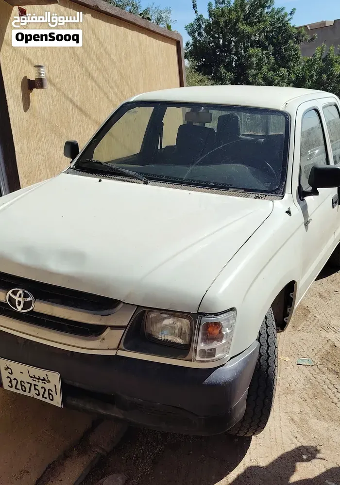 Toyota Hilux 1996 photo 5
