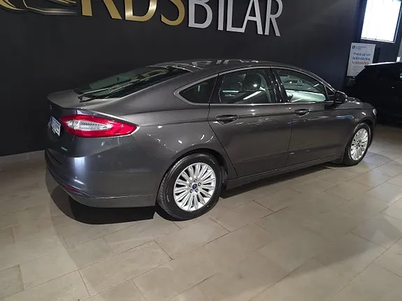 Ford Mondeo 2015 photo 5