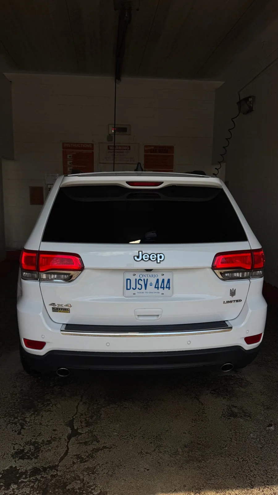 Jeep Grand Cherokee 2014 photo 3