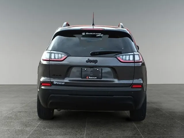 Jeep Cherokee Altitude Lux 2023 photo 5