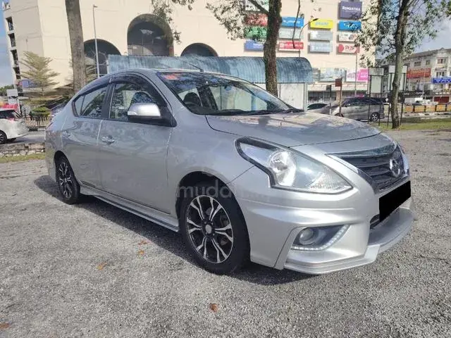 Nissan Almera