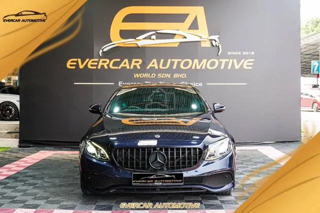 Mercedes-Benz E200