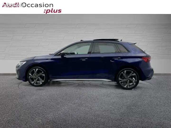 Audi A3 2025 photo 2