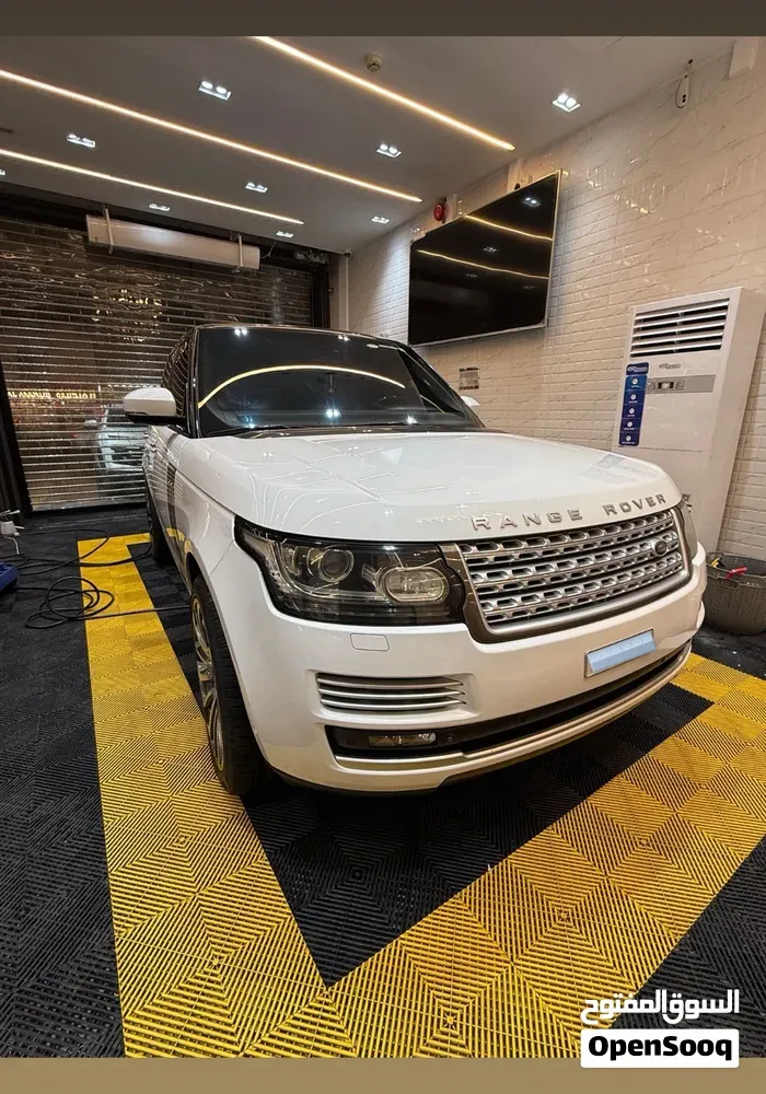 Land Rover Range Rover 2013 photo 2
