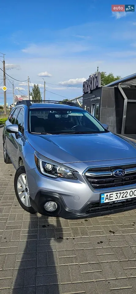 Subaru Outback 2017 photo 3