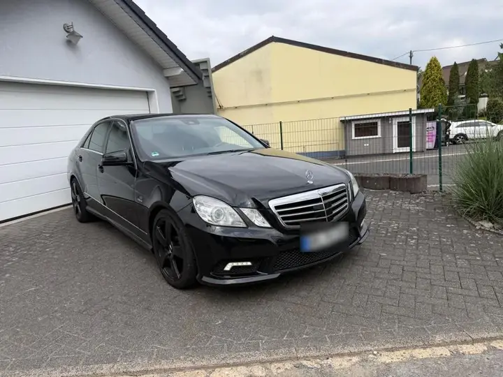 Mercedes-Benz E 350