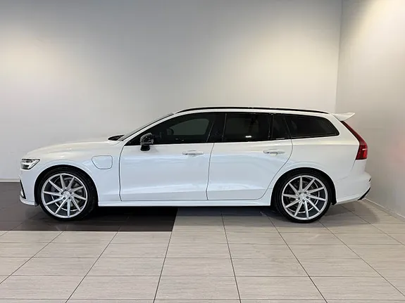 Volvo V60 2019 photo 4