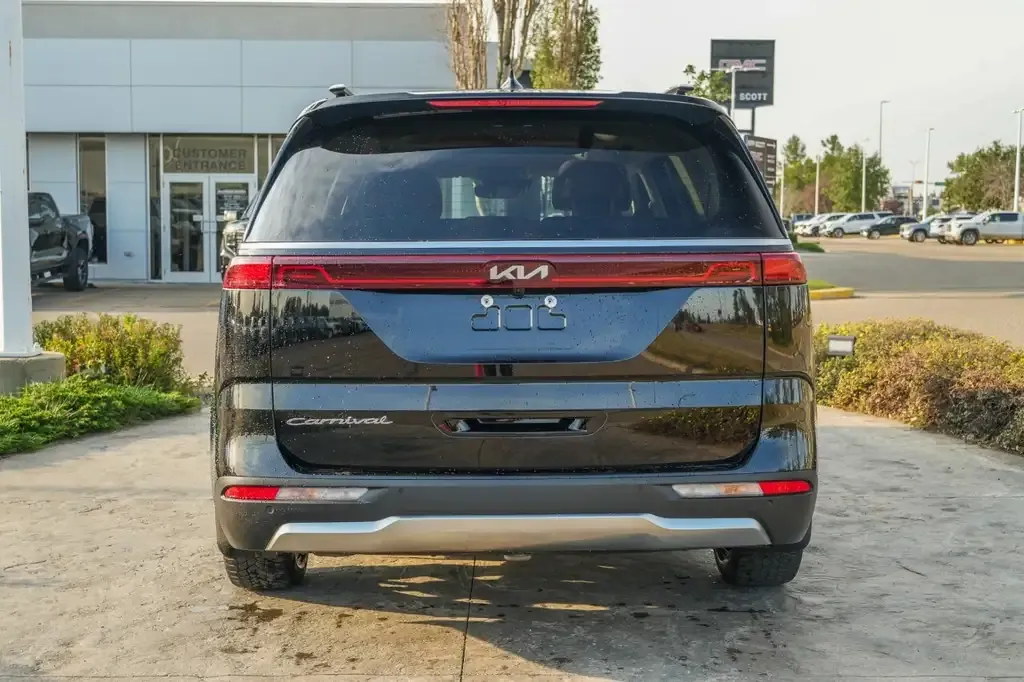 Kia Carnival 2022 photo 3