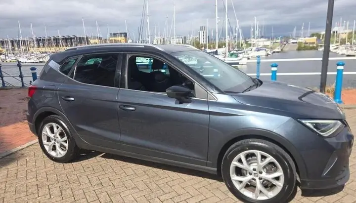 Seat Arona 2023 photo 4