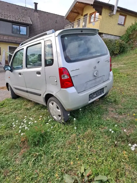 Suzuki Wagon R 2002 photo 3