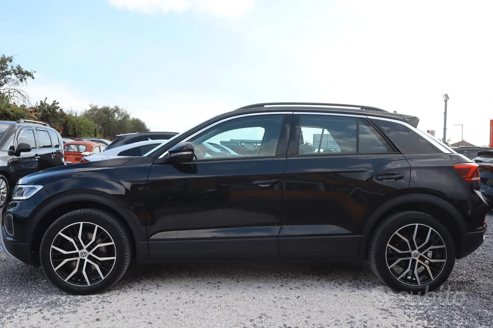 Volkswagen T-Roc 2021 photo 4