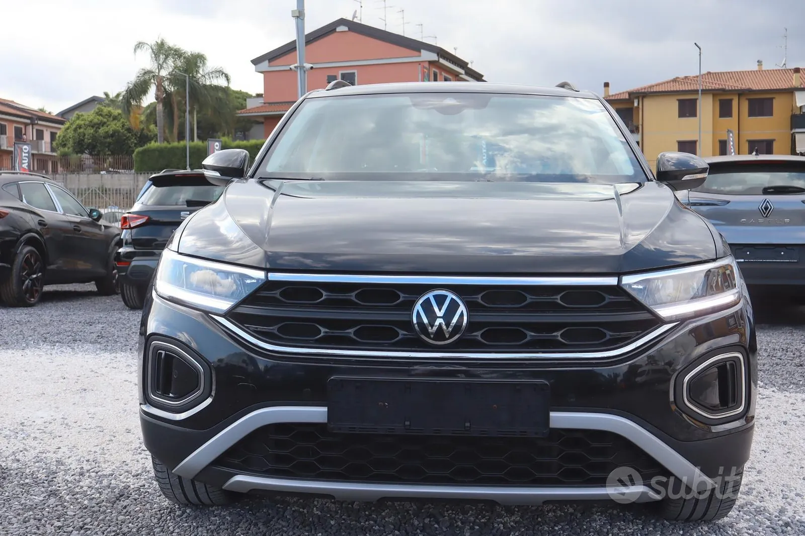 Volkswagen T-Roc 2021 photo 2