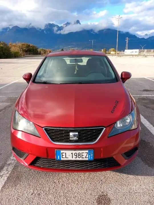 Seat Ibiza 2012 photo 4