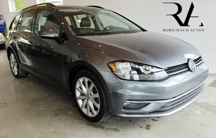 Volkswagen Golf Sportwagen