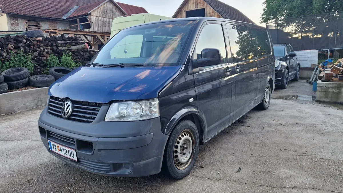 Volkswagen Caravelle